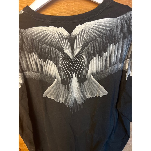 GUESS‎ Los Angeles XL Wing Print V-Neck T-Shirt Men's Black Cotton Short Sleeve - Picture 5 of 9